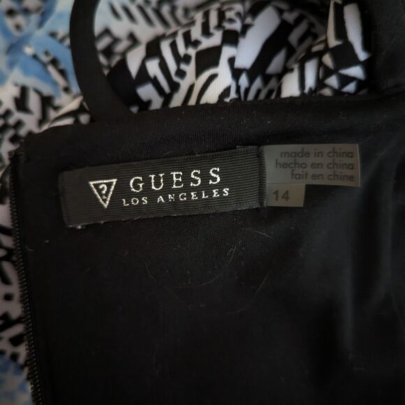 EUC - Guess! Floral and Geometric A Line Dress - 14 - Picture 2 of 5